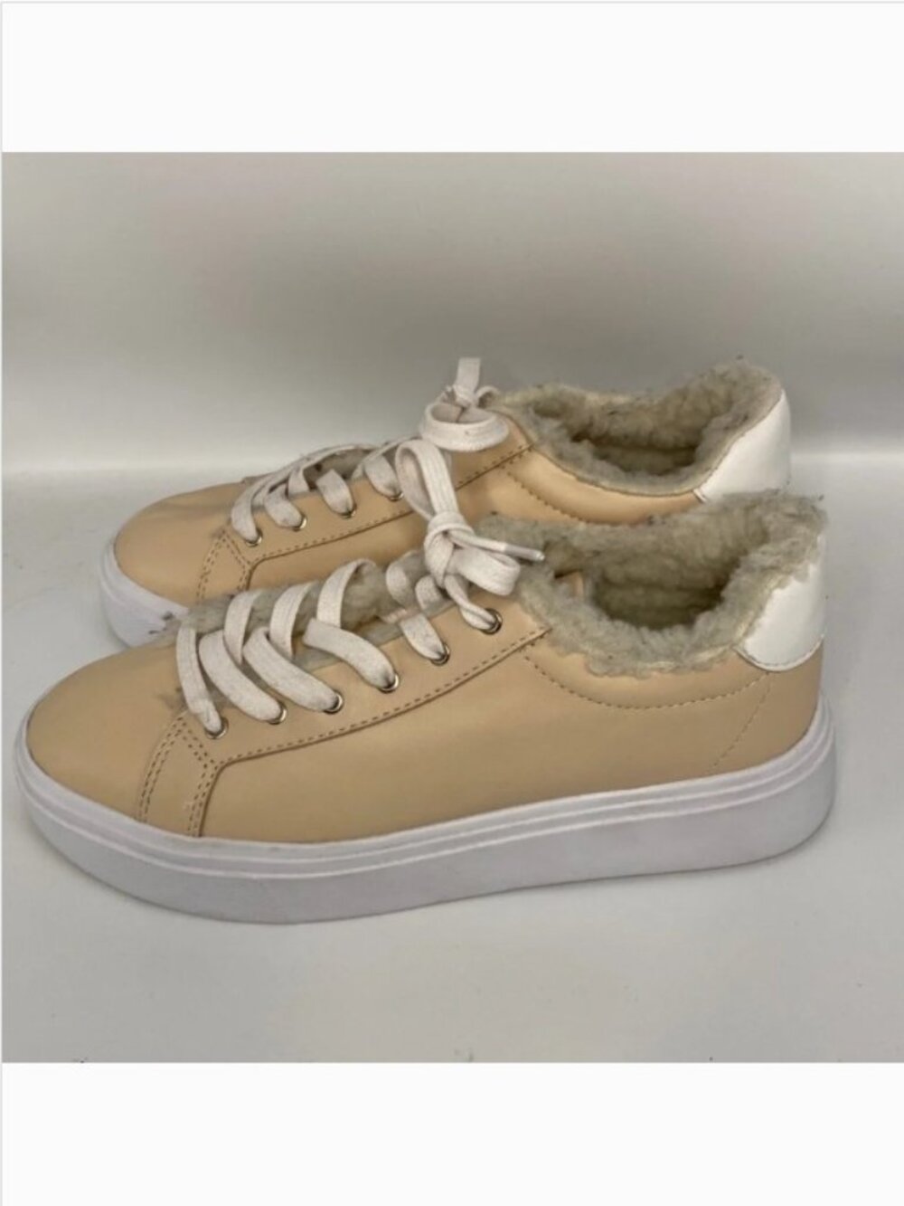 Schutz Leather Sneaker Shearling Fleece Lined Shoes Size 8 Beige Neutral Cozy - Picture 2 of 8